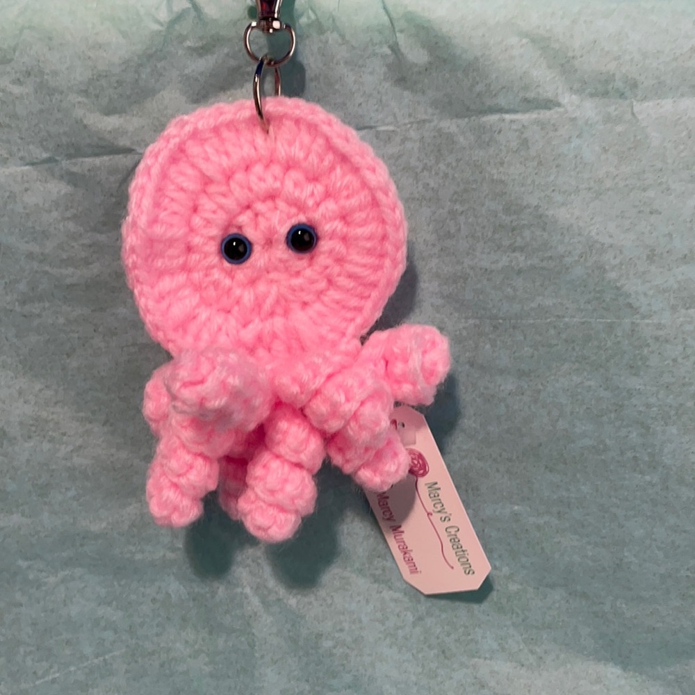 Sweet octopus 🐙 keychain. Handcrafted with love ❤️
